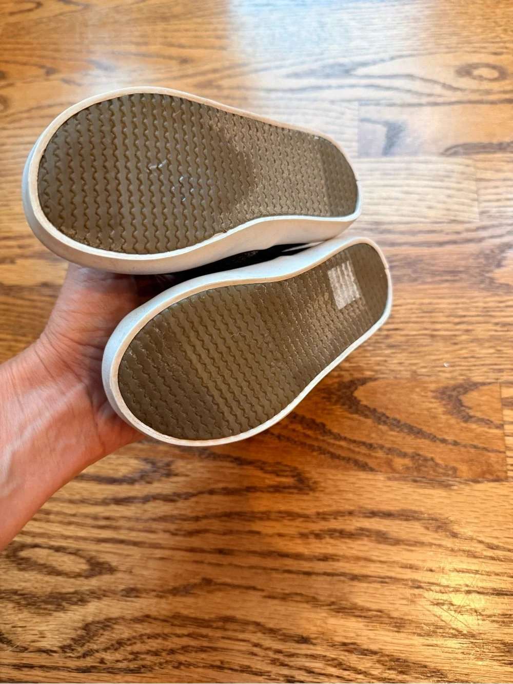 Sperry Toddler Slip-On Sneakers- Size 7.5